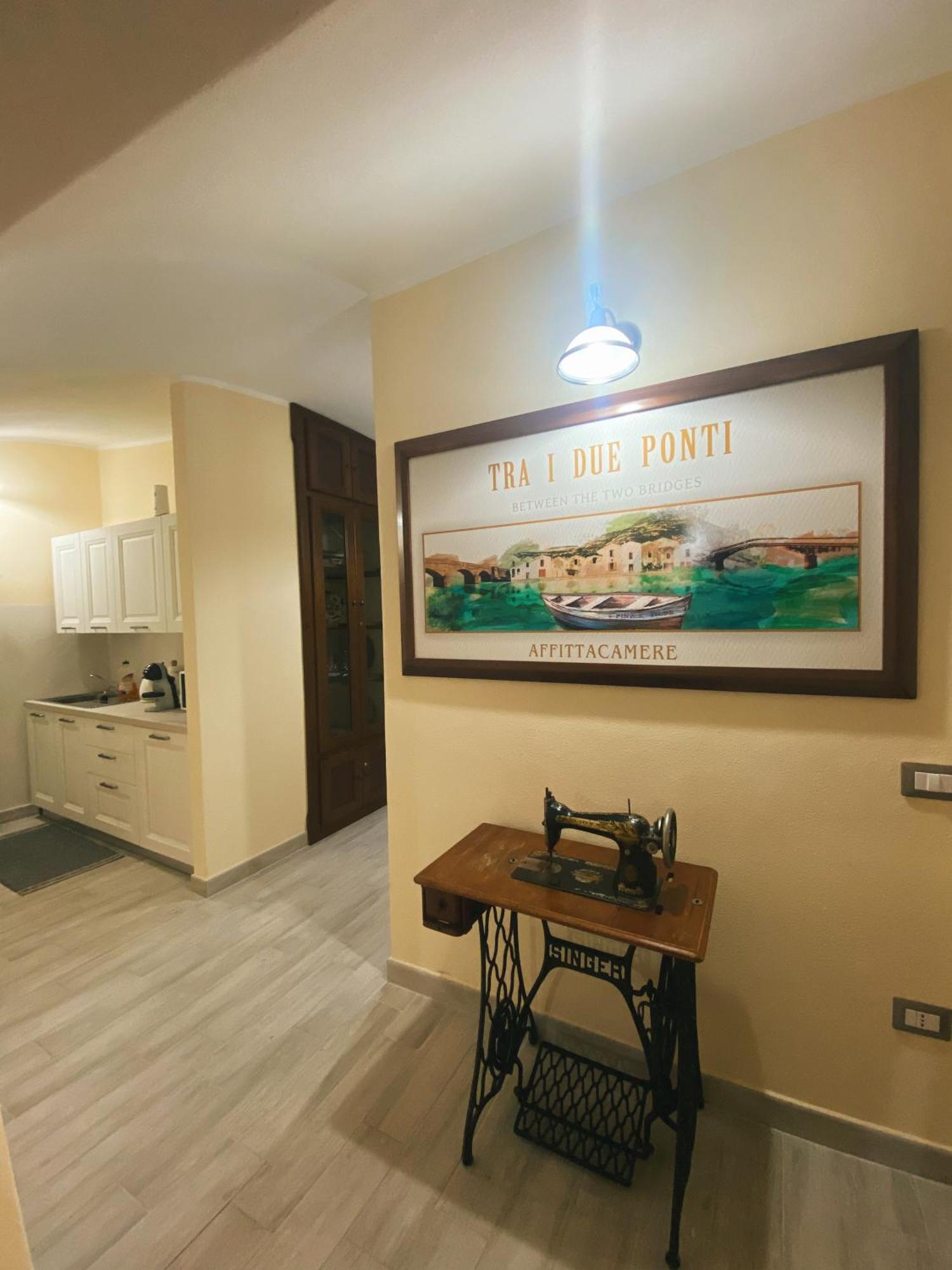 Tra I Due Ponti Hotel Боза Екстериор снимка